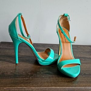 Beautiful Teal Heels